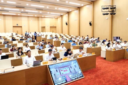 Các đại biểu tham dự Họp báo thông tin về Đại hội đại biểu Đảng bộ tỉnh Lào Cai lần thứ I.