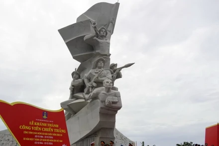 Tượng đài chiến thắng Tiểu đoàn 445, lực lượng vũ trang Bà Rịa-Vũng Tàu tại phường Bà Rịa, Thành phố Hồ Chí Minh. 