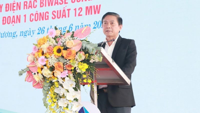 Chủ tịch Hội đồng nhân dân tỉnh Bình Dương Nguyễn Văn Lộc phát biểu ý kiến tại buổi lễ. r4.jpg