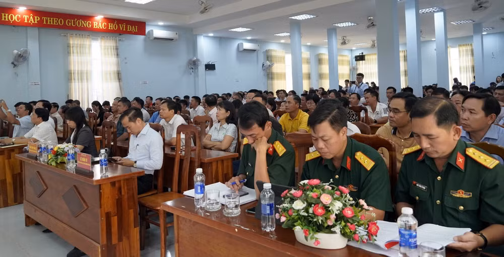 quang-canh-hoi-nghi.jpg