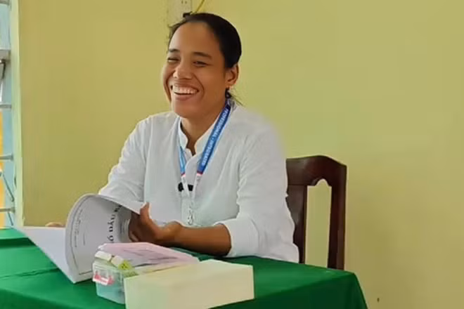 Cô giáo Nguyễn Thị Thoa .