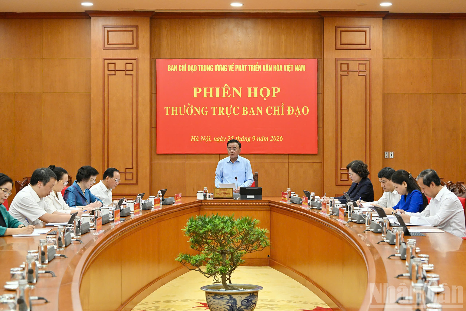 Quang cảnh phi&ecirc;n họp Thường trực Ban Chỉ đạo. (Ảnh: THỦY NGUY&Ecirc;N)