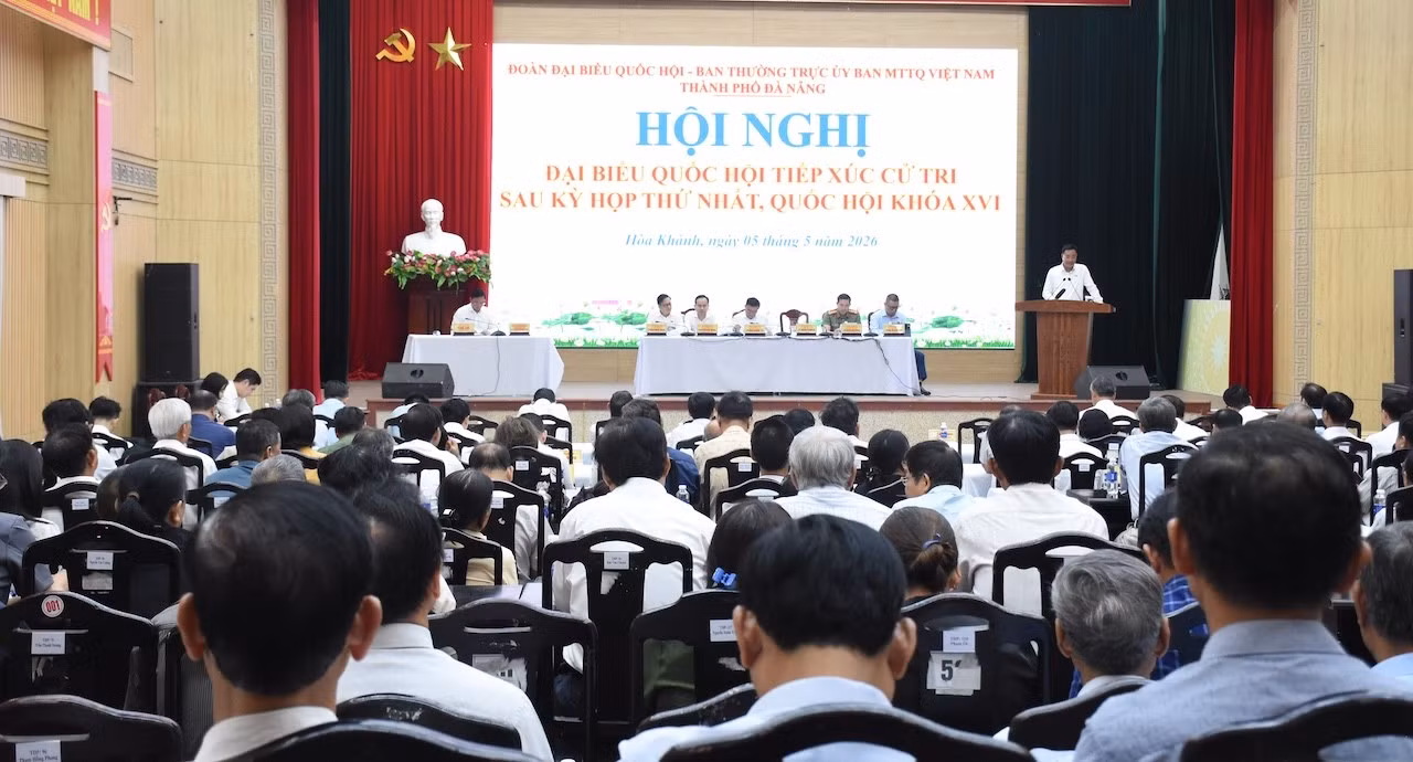 toan-canh-2.jpg