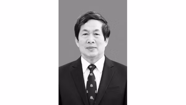 Phó Giáo sư, Tiến sĩ, Nhà giáo Ưu tú Nghiêm Đình Vỳ từ trần