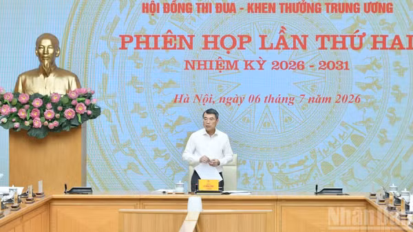 Thủ tướng Chính phủ Lê Minh Hưng, Chủ tịch Hội đồng Thi đua-Khen thưởng Trung ương chủ trì phiên họp lần thứ hai của Hội đồng nhiệm kỳ 2026-2031. (Ảnh: THANH GIANG)