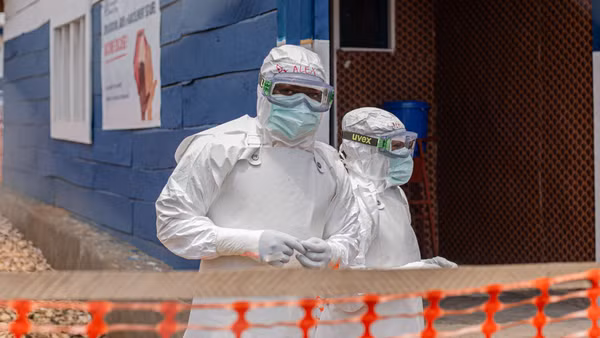Đợt bùng phát Ebola hiện nay được ghi nhận tại Cộng hòa dân chủ Congo từ tháng 5 và đã lan sang một số quốc gia châu Phi. (Ảnh minh họa: THX/TTXVN)