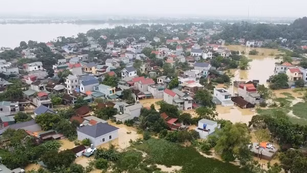Cảnh lụt lội tại phường Hàm Rồng, tỉnh Thanh Hoá.