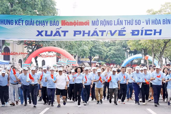5.000 vận động viên sẽ tranh tài ở chung kết giải chạy báo Hà Nội mới năm 2026. Trong ảnh là giải chạy năm 2025 (Ảnh: MINH GIANG)