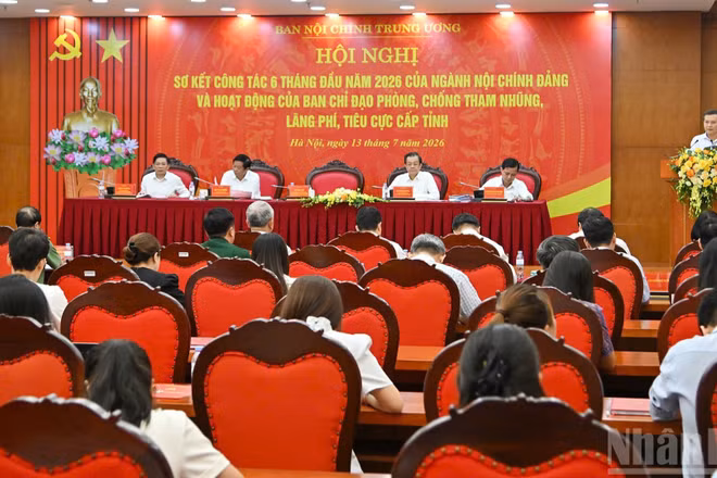 Hội nghị sơ kết công tác 6 tháng đầu năm 2026 của ngành Nội chính Đảng. (Ảnh: THỦY NGUYÊN)