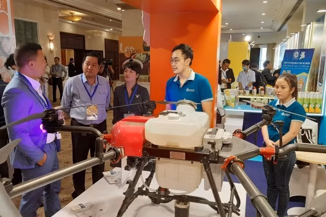 Khu Công nghệ cao Thành phố Hồ Chí Minh giới thiệu sản phẩm phương tiện bay không người lái. (Ảnh: CTV)