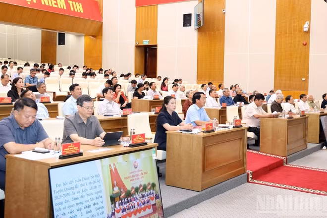 Đại biểu dự hội nghị tại Trung tâm hội nghị tỉnh Tuyên Quang.