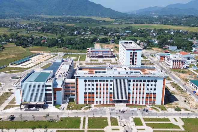 Tuyên Quang đẩy nhanh tiến độ thi công các dự án, tăng tốc giải ngân vốn đầu tư công. (Ảnh: ĐỨC THẮNG)