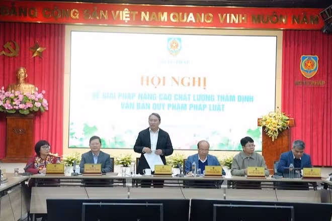Bộ trưởng Tư pháp Nguyễn Hải Ninh phát biểu tại hội nghị. (Ảnh: TL)