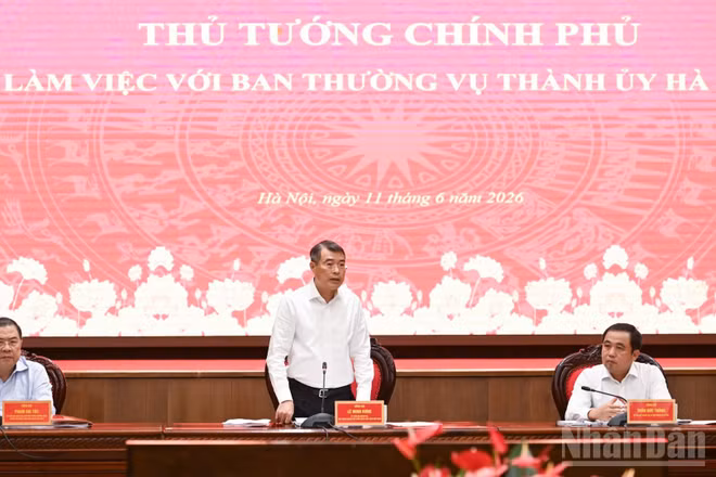 Thủ tướng Lê Minh Hưng phát biểu chỉ đạo tại cuộc làm việc với Ban Thường vụ Thành ủy Hà Nội.