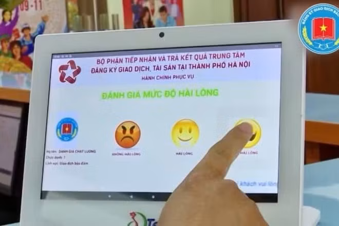 Đánh giá sự hài lòng của người dân khi làm dịch vụ trực tuyến. (Ảnh minh họa. Nguồn: Đỗ Nhẫn)