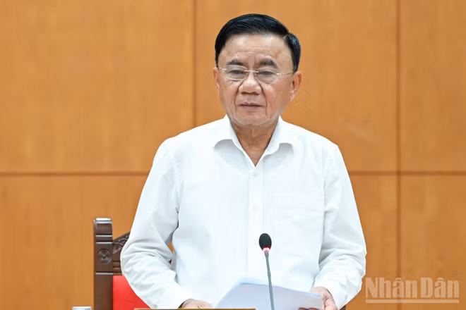 Thường trực Ban Bí thư Trần Cẩm Tú. (Ảnh: DUY LINH)