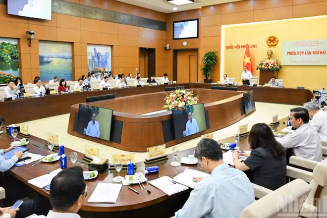 Quang cảnh Phiên họp lần thứ hai của Ban Chỉ đạo Tổng rà soát hệ thống văn bản quy phạm pháp luật. (Ảnh: DUY LINH)