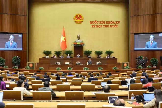 Quốc hội làm việc tại hội trường chiều 20/11. (Ảnh: DUY LINH)