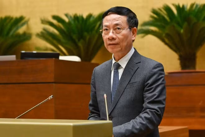 Bộ trưởng Khoa học và Công nghệ Nguyễn Mạnh Hùng trình bày Tờ trình về dự án Luật Công nghệ cao (sửa đổi). (Ảnh: THỦY NGUYÊN)