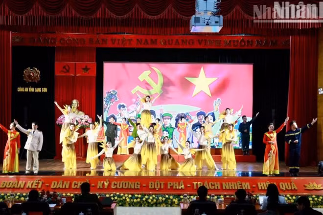Hội nghị phát động phong trào thi đua "Vì an ninh Tổ quốc" năm 2026 của Công an tỉnh Lạng Sơn.