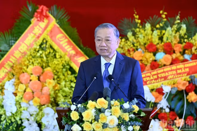 Tổng Bí thư Tô Lâm phát biểu tại Lễ kỷ niệm 80 năm Ngày truyền thống Tòa án nhân dân. (Ảnh: ĐĂNG KHOA)