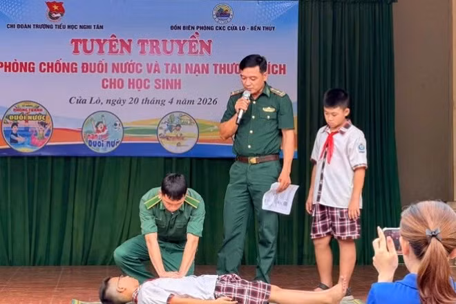 Hướng dẫn sơ cứu nạn nhân bị đuối nước.