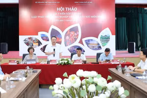 Hội thảo lấy ý kiến góp ý dự án Luật Phát triển công nghiệp văn hóa khu vực miền bắc.