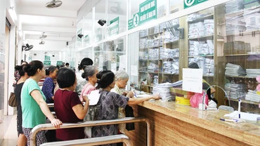 Người dân kỳ vọng quy định mới của Luật BHYT 2024 sẽ ngày càng nâng cao chất lượng khám, chữa bệnh. Ảnh: ANH QUÂN