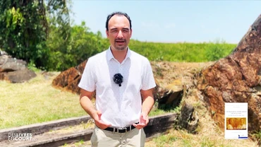 Tác giả O. Delesalle.