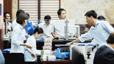 Rào cản về tín dụng vẫn là gánh nặng đối với phần lớn doanh nghiệp nhỏ và vừa. Ảnh: NGUYỆT ANH