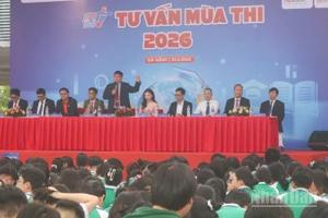 Quang cảnh Chương trình Tư vấn mùa thi năm 2026.