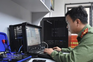 Phòng An ninh mạng và phòng, chống tội phạm sử dụng công nghệ cao Công an thành phố Đà Nẵng đấu tranh tội phạm trên không gian mạng.