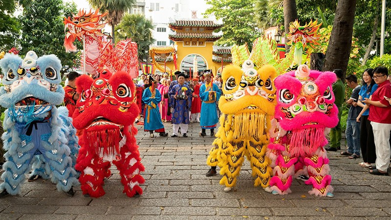 Lễ hội Khai hạ-Cầu an tại Lăng Ông Tả quân Lê Văn Duyệt đã được Bộ Văn hóa, Thể thao và Du lịch công nhận Di sản văn hóa phi vật thể quốc gia. (Ảnh: QUỐC THANH)