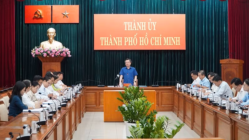 Quang cảnh buổi làm việc, (Ảnh cộng tác viên)