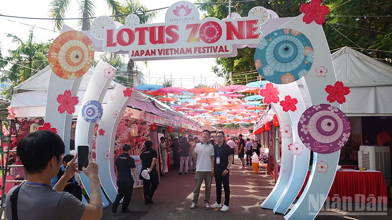 Lễ hội Việt-Nhật lần thứ 11 có nhiều hoạt động hấp dẫn. (Ảnh: Linh Bảo)