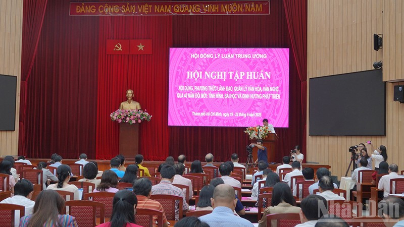 Quang cảnh hội nghị. (Ảnh: LINH BẢO)