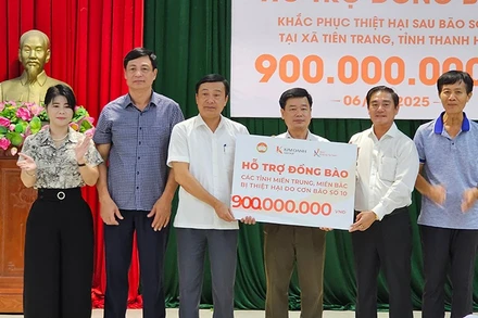 Thanh Hóa Doanh Nghiệp Đến Từ Thành Phố Hồ Chí Minh Đồng Hành Cùng Xã Tiên Trang, Tỉnh Thanh Hóa Khắc Phục Hậu Quả Bão Số 10.
