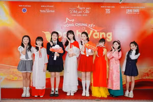 Các thí sinh tại Vòng chung kết “Oanh Vàng Kể Chuyện - Mùa 1”. (Ảnh: Ban tổ chức)