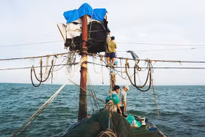 Cảnh phim "Tận hưởng những nỗi gian truân".