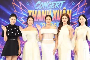 Những người đẹp từ cuộc thi Hoa hậu Việt Nam 2024 có mặt tại buổi họp báo concert "Thanh Xuân". (Ảnh: Ban tổ chức)