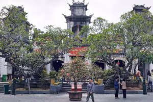 Cần giữ gìn sự tôn nghiêm ở đền Bảo Lộc, nơi thờ Quốc công Tiết chế Hưng Đạo Đại vương Trần Quốc Tuấn.