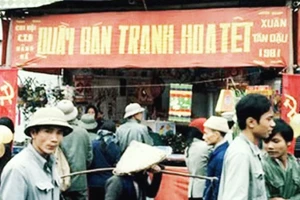 Sắm Tết thời bao cấp. Ảnh tư liệu