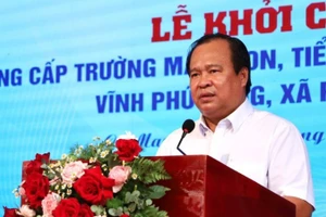 Đồng chí Nguyễn Minh Luân, Thường vụ Tỉnh ủy, Phó Chủ tịch Ủy ban nhân dân tỉnh Cà Mau phát biểu tại buổi lễ.