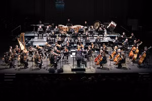 Nữ nhạc trưởng Zahia Ziouani Pháp lưu diễn và chia sẻ kinh nghiệm tại Việt Nam