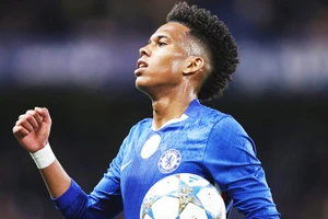 Estevao đi vào lịch sử