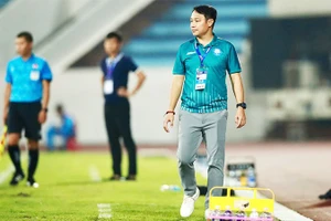 HLV Vũ Hồng Việt bị điều chuyển công tác, giữ vai trò Giám đốc kỹ thuật CLB Nam Định.