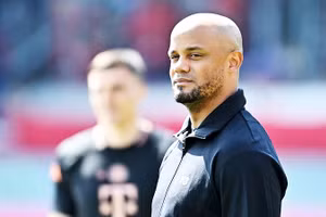 Bayern lập kỷ lục ghi bàn mới