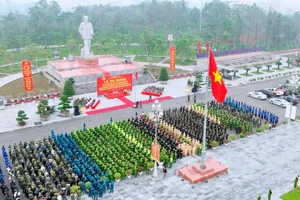 Lễ ra quân được tổ chức tại Quảng trường Hồ Chí Minh. 