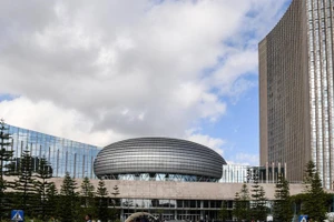 Quang cảnh bên ngoài trụ sở Liên minh châu Phi (AU) tại Addis Ababa, Ethiopia. (Ảnh: THX)