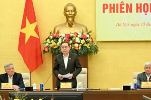 Chủ tịch Quốc hội Trần Thanh Mẫn chủ trì Phiên họp thứ tư của Hội đồng Bầu cử quốc gia.